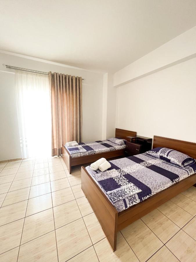 Garden Villa Sarande Apt-6 Buitenkant foto